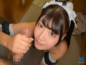 キュートで、優しくて、Gcup。玄関あけたら即パクリ！汚部屋も汚チ〇コも優しい笑顔でお掃除してくれるご奉仕即尺メイド 美木ひなの　サンプル画像03